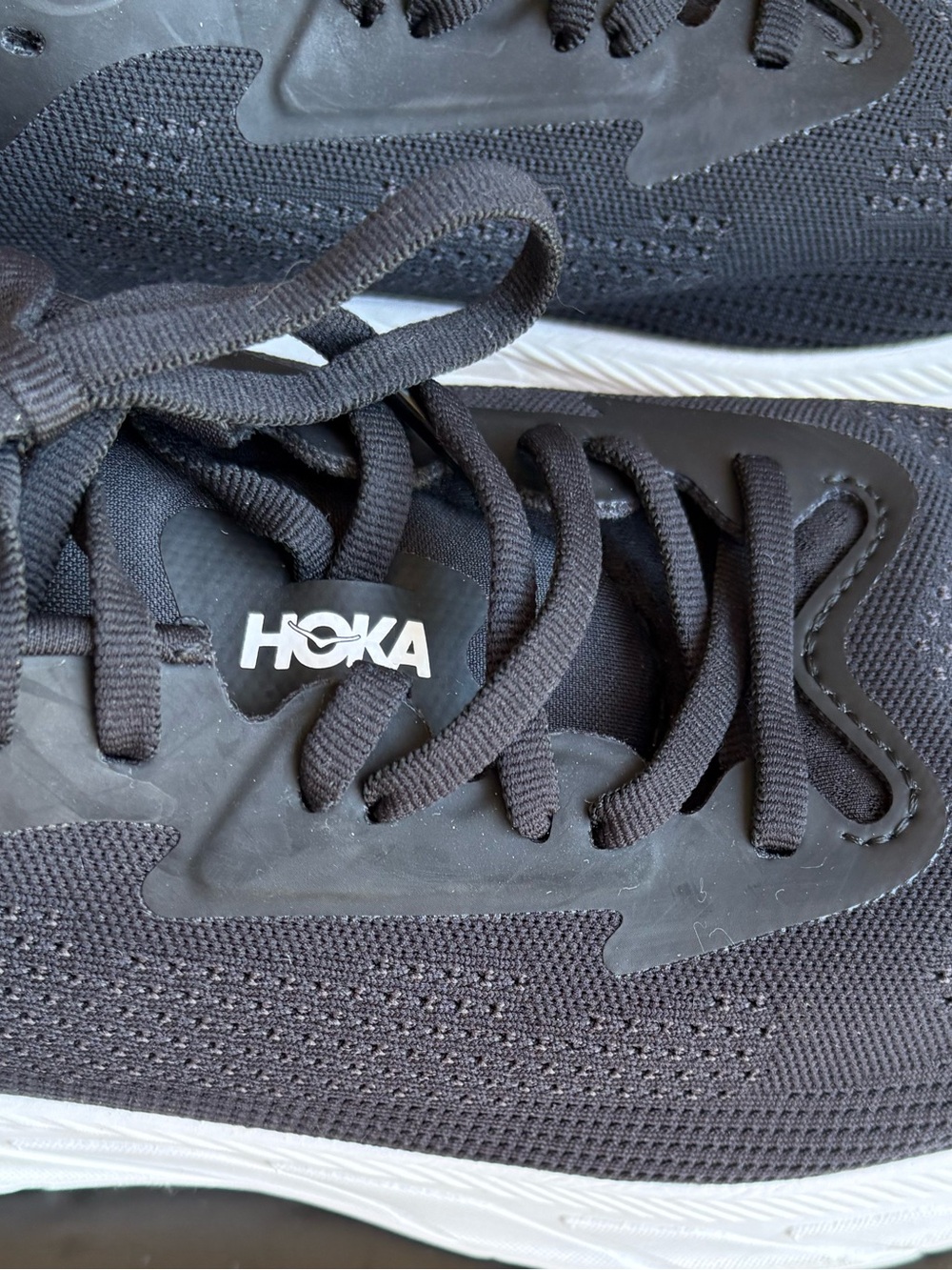 Hoka Arahi 7 Running Shoes Black White Sneakers Size 9 2E (Wide) - Picture 9 of 14